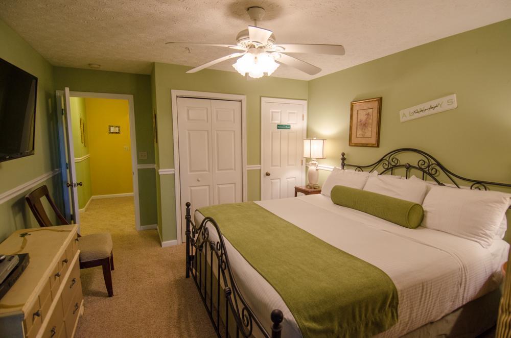 Asheville Cabins Of Willow Winds Екстериор снимка