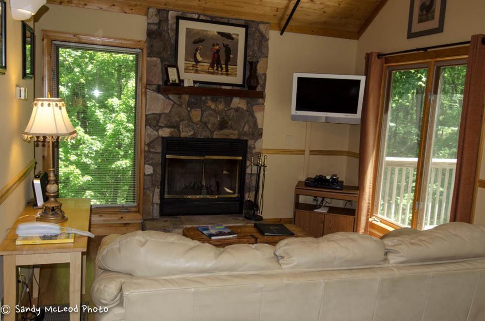 Asheville Cabins Of Willow Winds Екстериор снимка