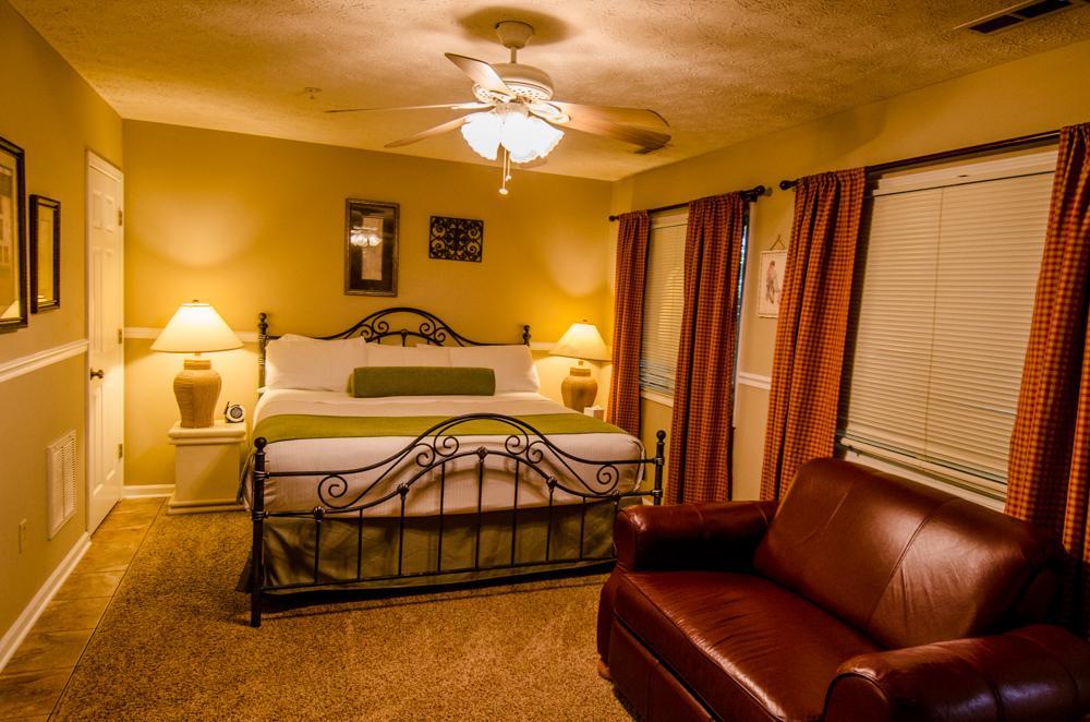 Asheville Cabins Of Willow Winds Екстериор снимка