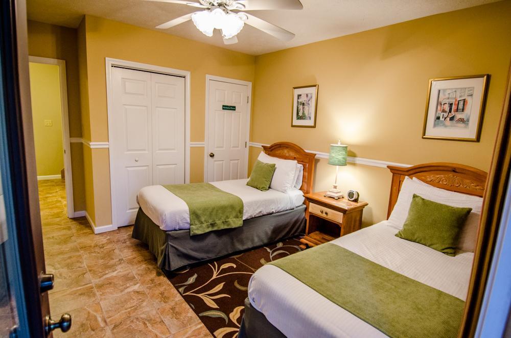 Asheville Cabins Of Willow Winds Екстериор снимка